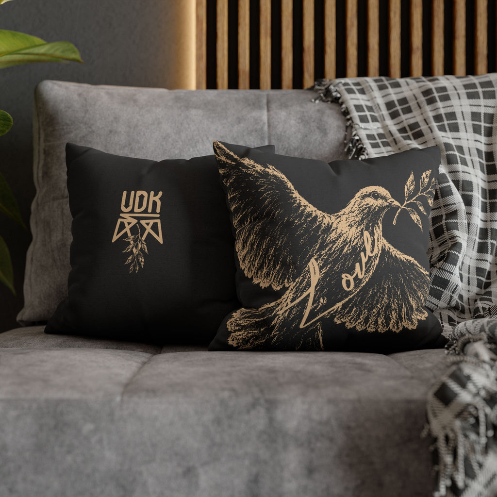 Love Dove – Throw Pillowcase